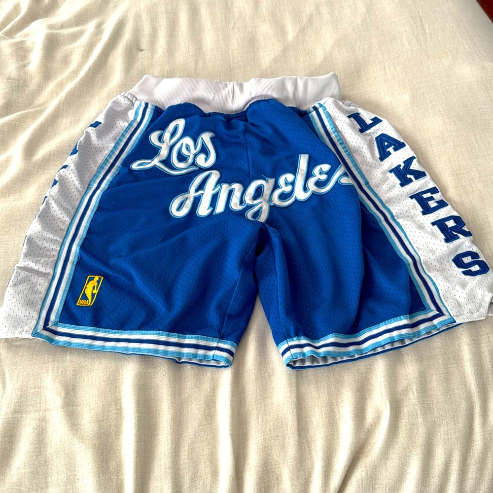 Men’s small Just Don LA Lakers shorts!